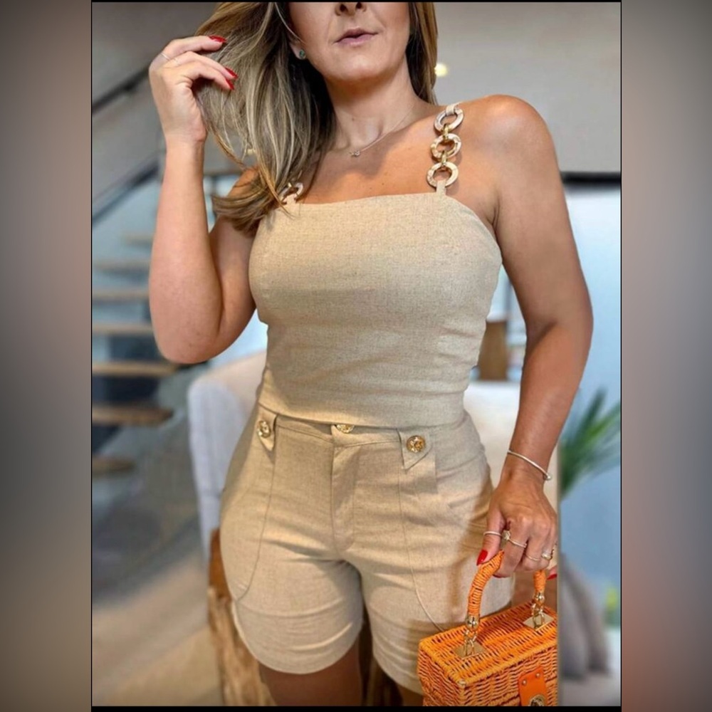 Beige Set with Chain
Straps and Gold Buttons -
Casual Elegance